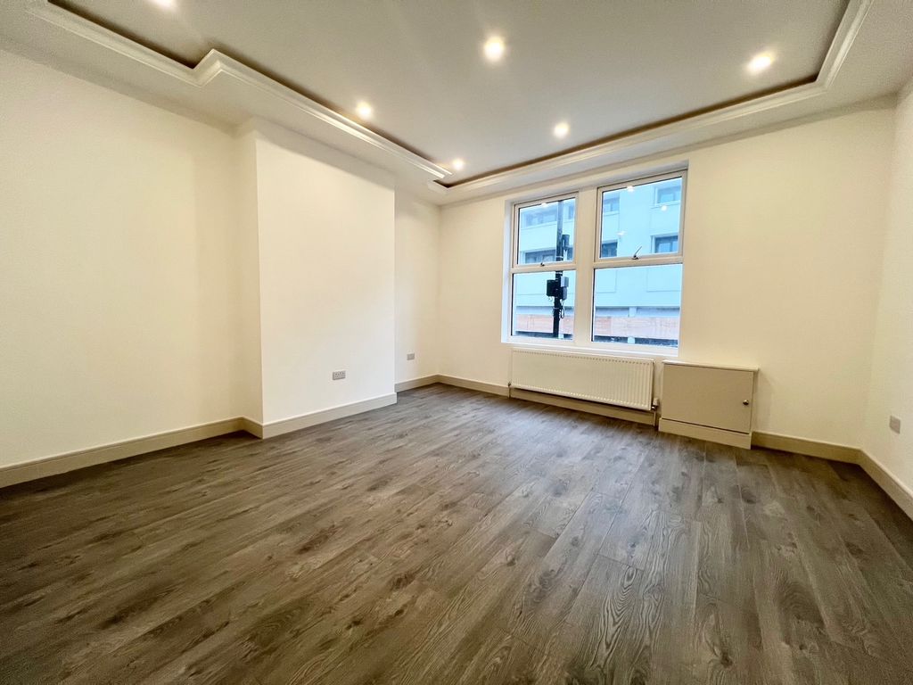 Property photo 3 of 9 Img_9350