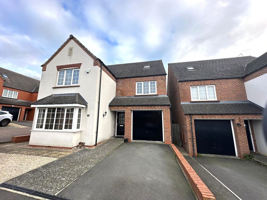 Property photo 2 of 19 Front