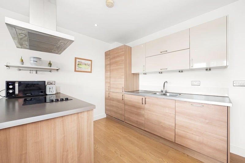 Property photo 2 of 9