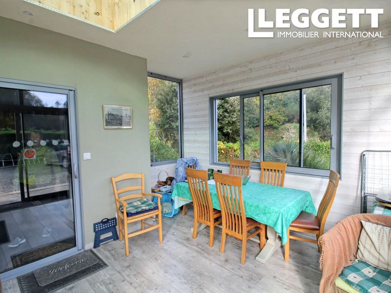 Property photo 3 of 10