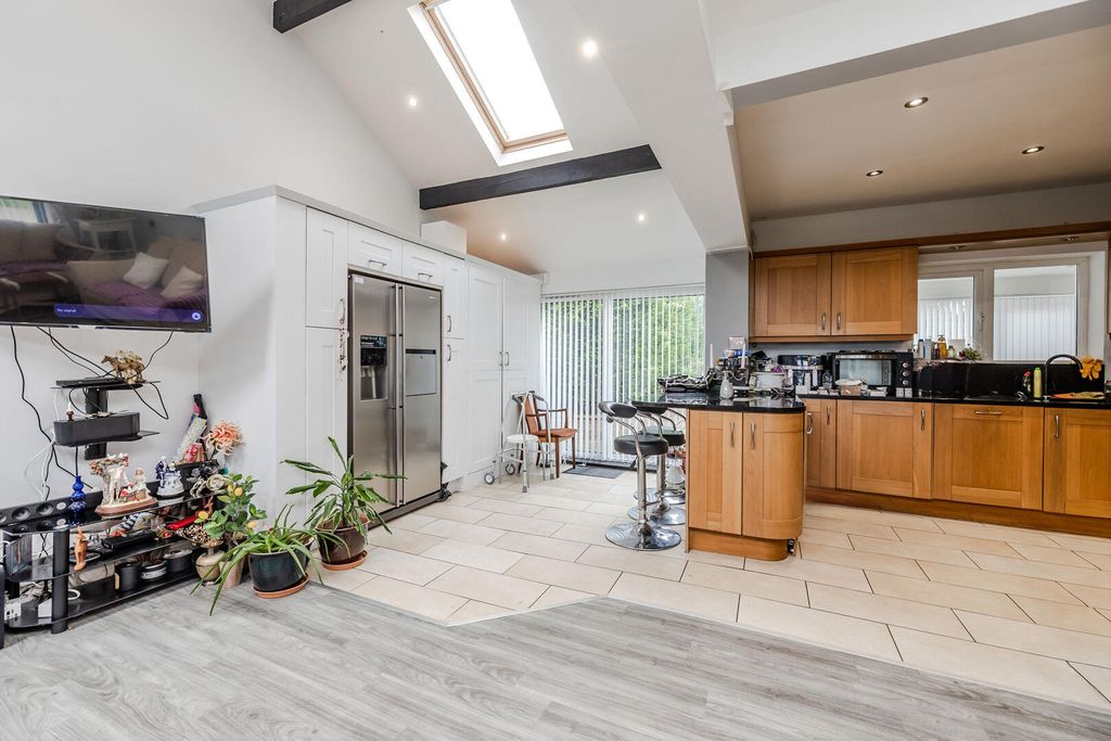 Additional image 5 of 6 bed property for saleRunnymede Road, Darras Hall, Ponteland, Newcastle Upon Tyne NE20