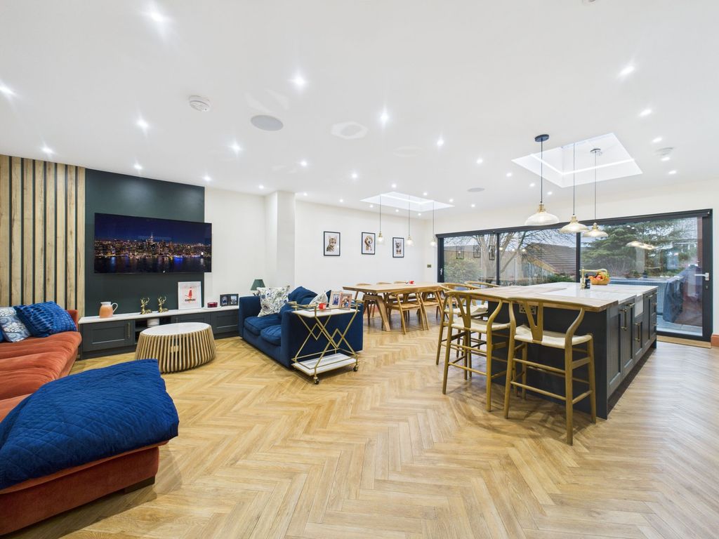 Property photo 2 of 40 Family / Dining / Kitchen Area