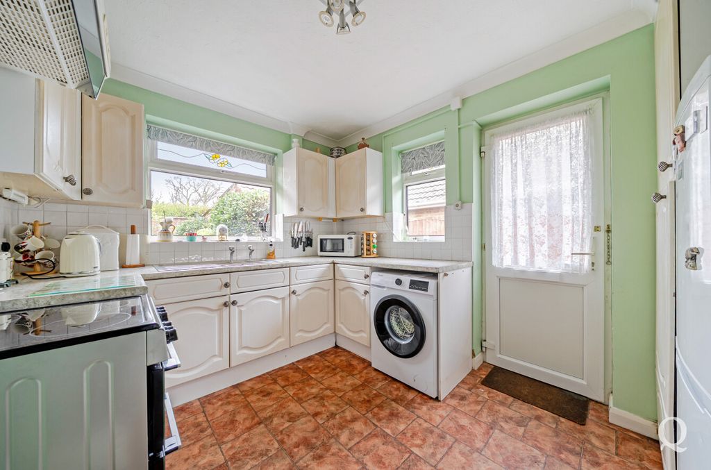 Property photo 3 of 18 9c313492-F6F7-4Ff...