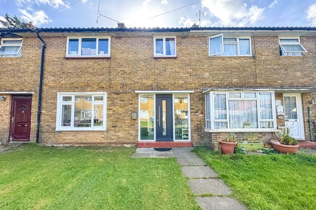 Property photo 1 of 21 Front