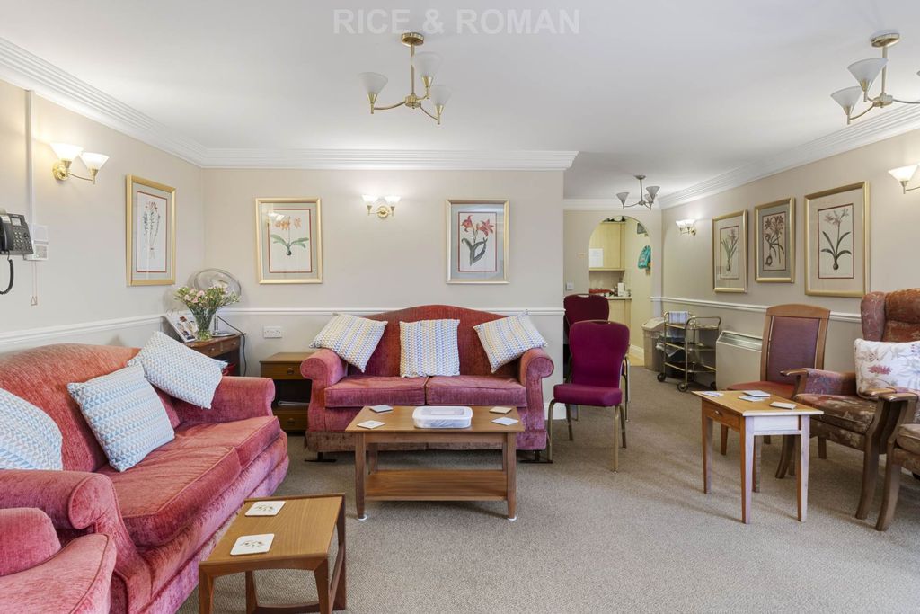 Additional image 13 of 1 bed flat for salePassfield Lodge, Lightwater GU18