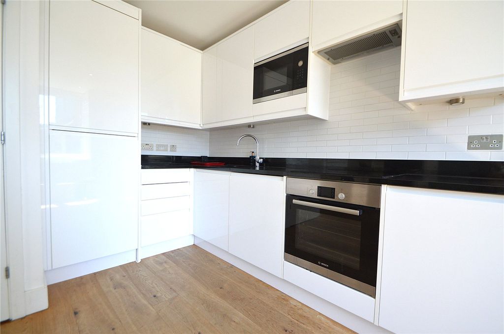 Property photo 1 of 8 Picture No. 05