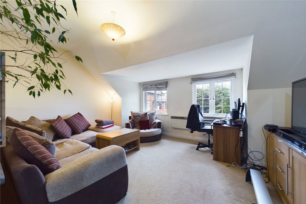 Property photo 2 of 8 Living Room