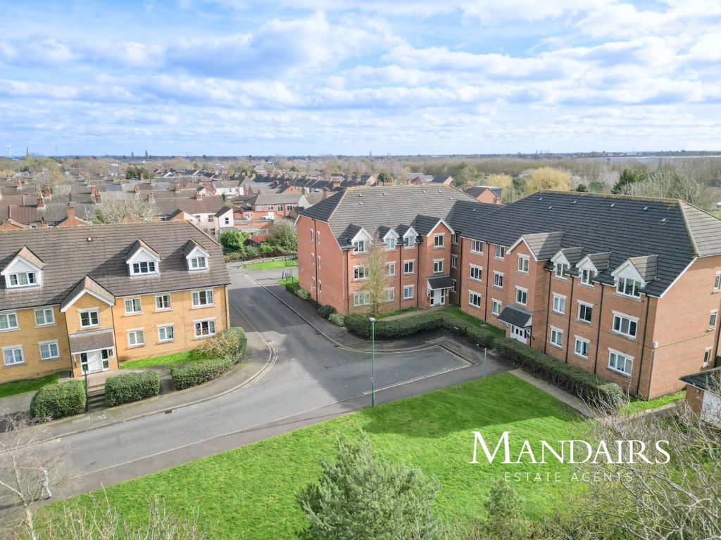 Property photo 2 of 14