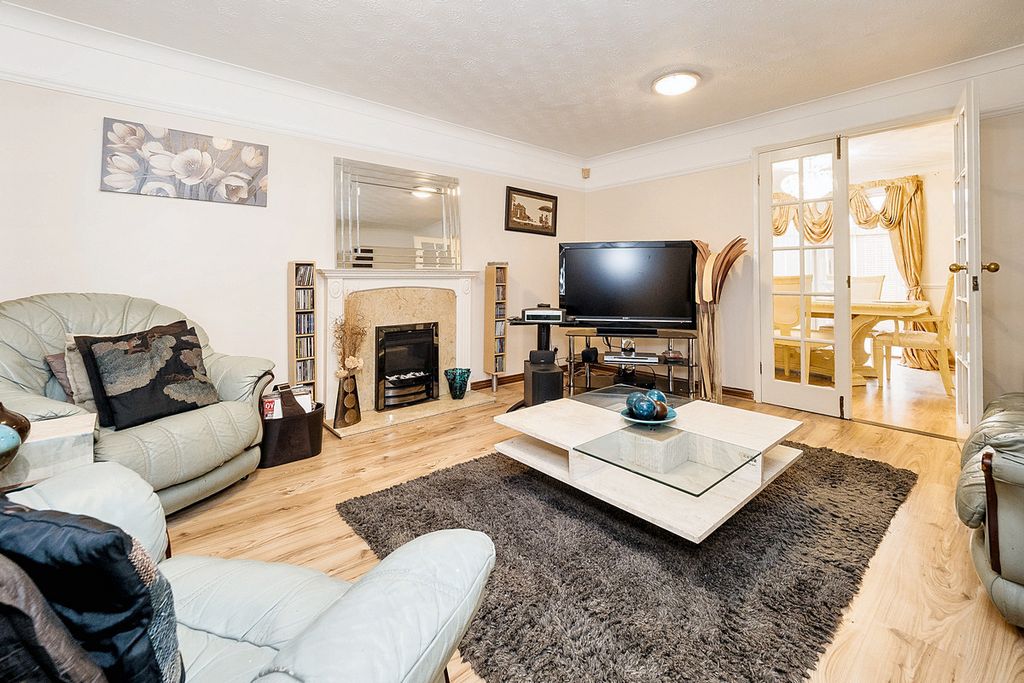Additional image 6 of 4 bed detached house for saleAdvice Avenue, Grays RM16