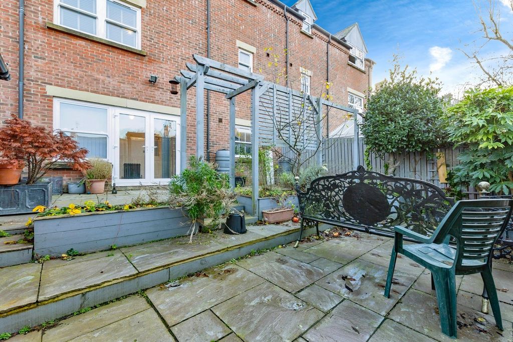 Additional image 22 of 4 bed town house for saleCrossgate Peth, Durham DH1
