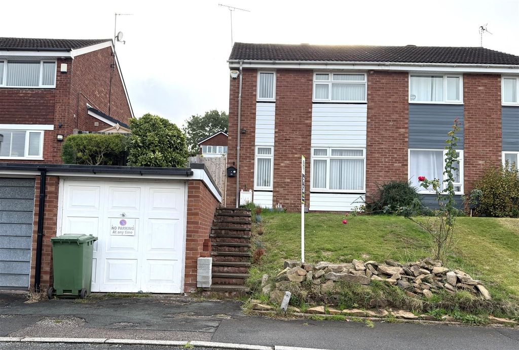 Property photo 1 of 17 38 Huntsmans New.Jpeg