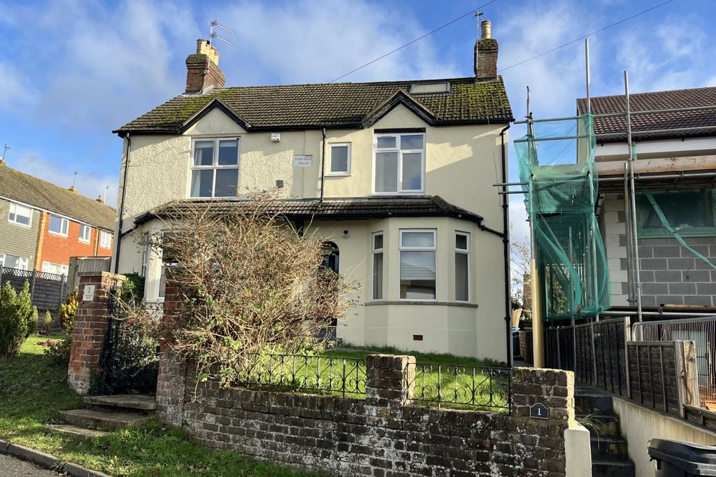 Property photo 1 of 12 Picture No. 16