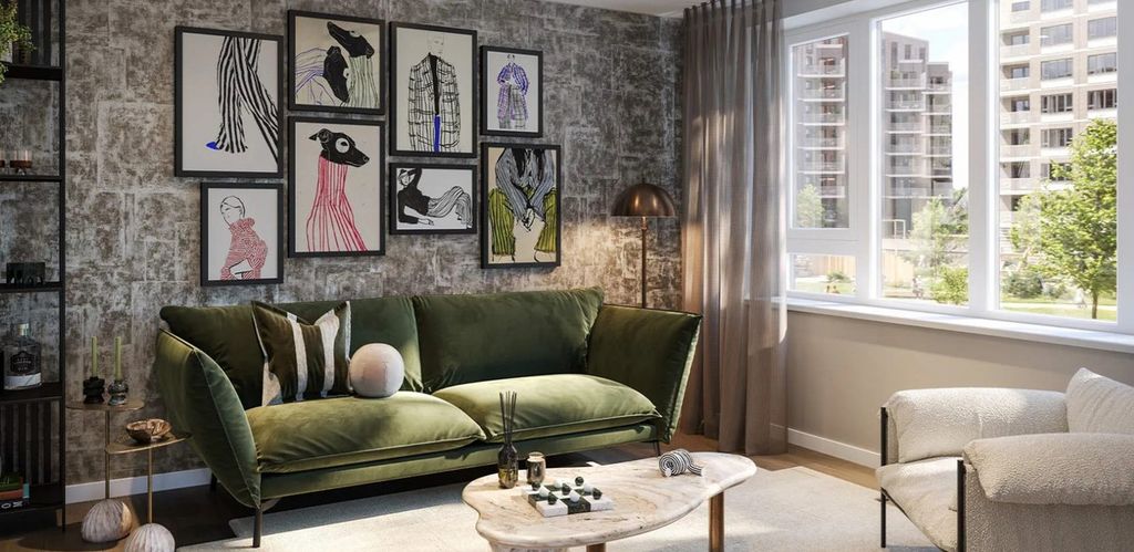 Property photo 2 of 12