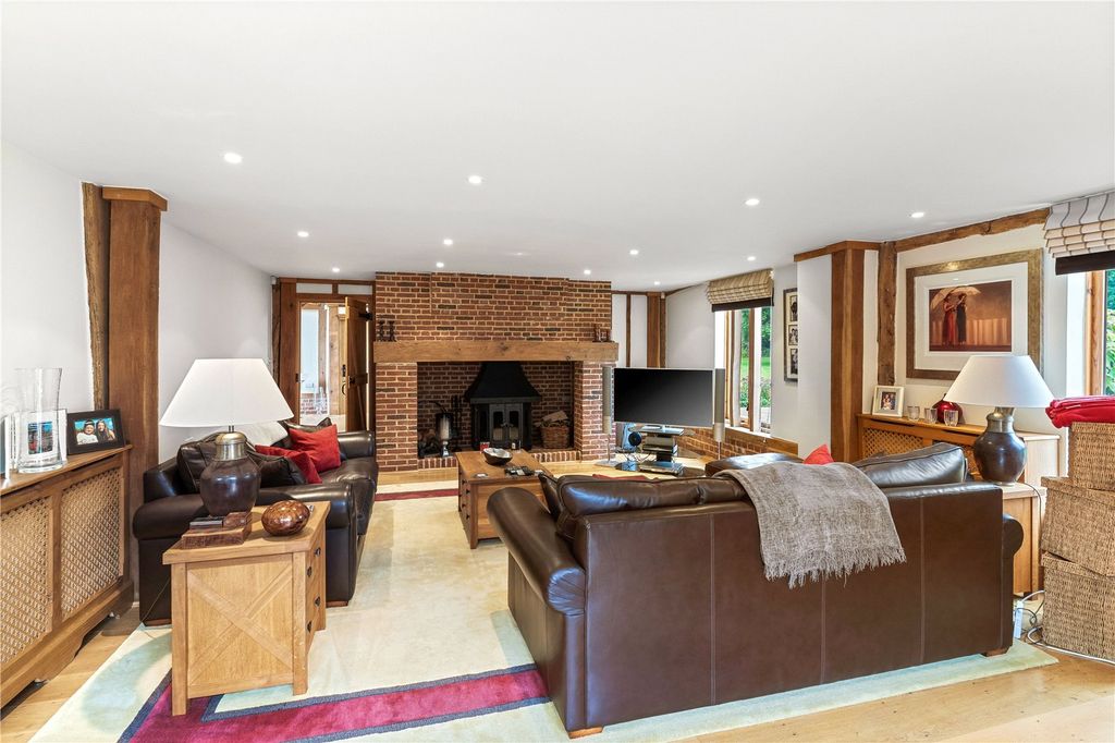 Property photo 3 of 33 Picture No. 03