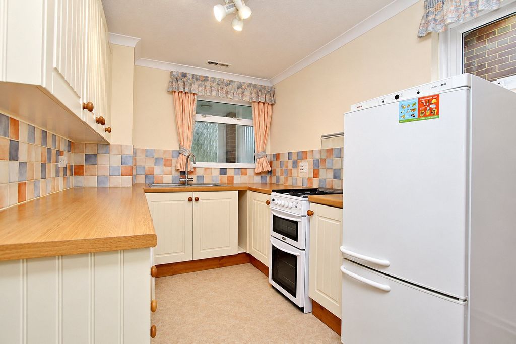 Property photo 3 of 7 Picture No. 13