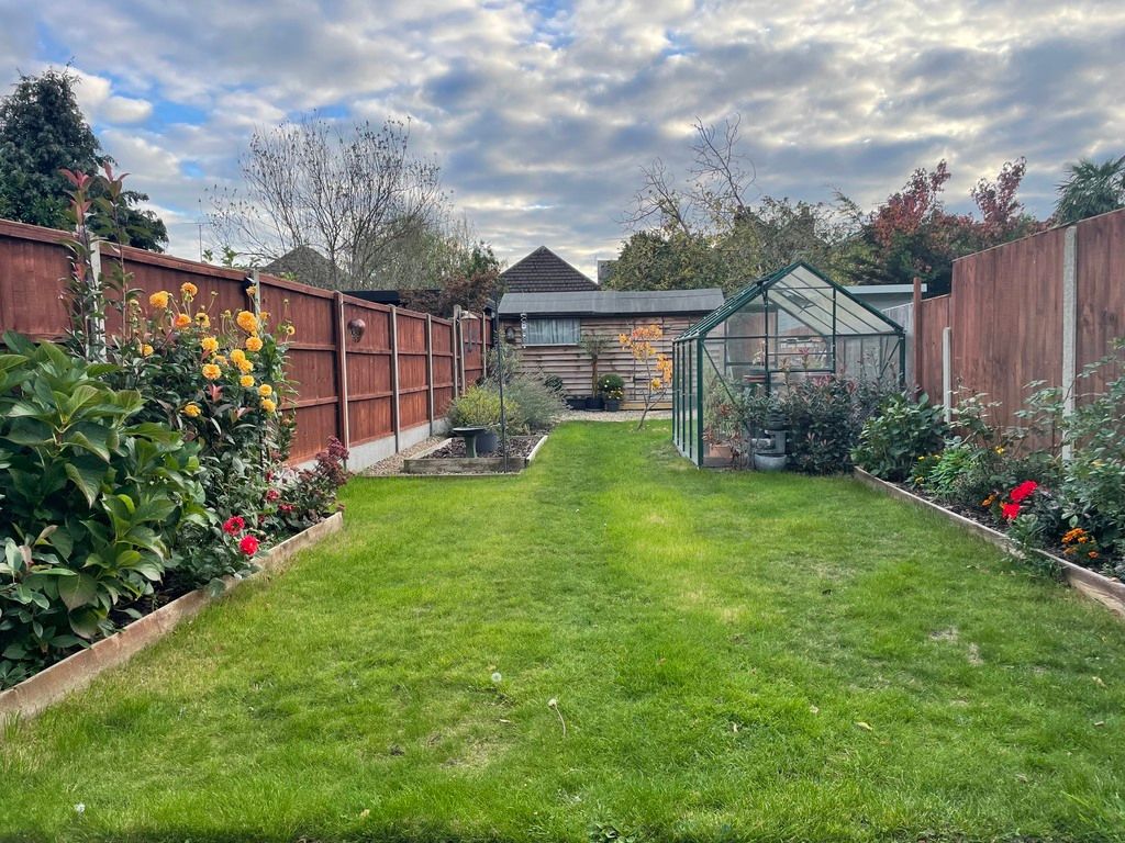 Property photo 2 of 7