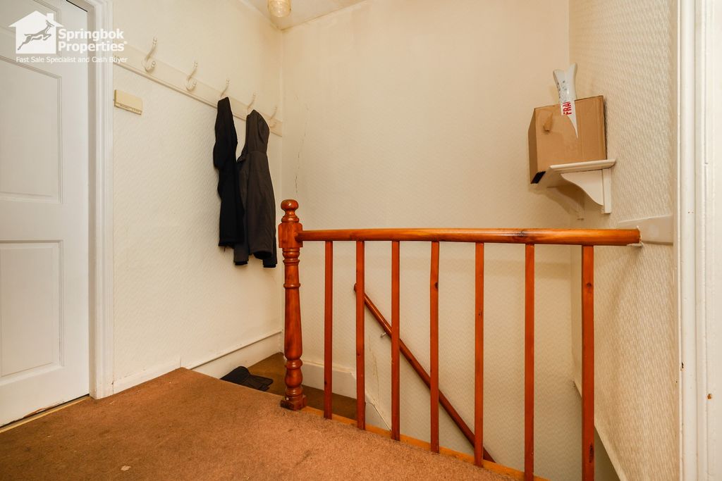 Property photo 2 of 14 Image 1