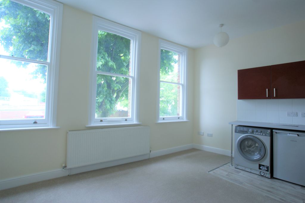 Property photo 2 of 5