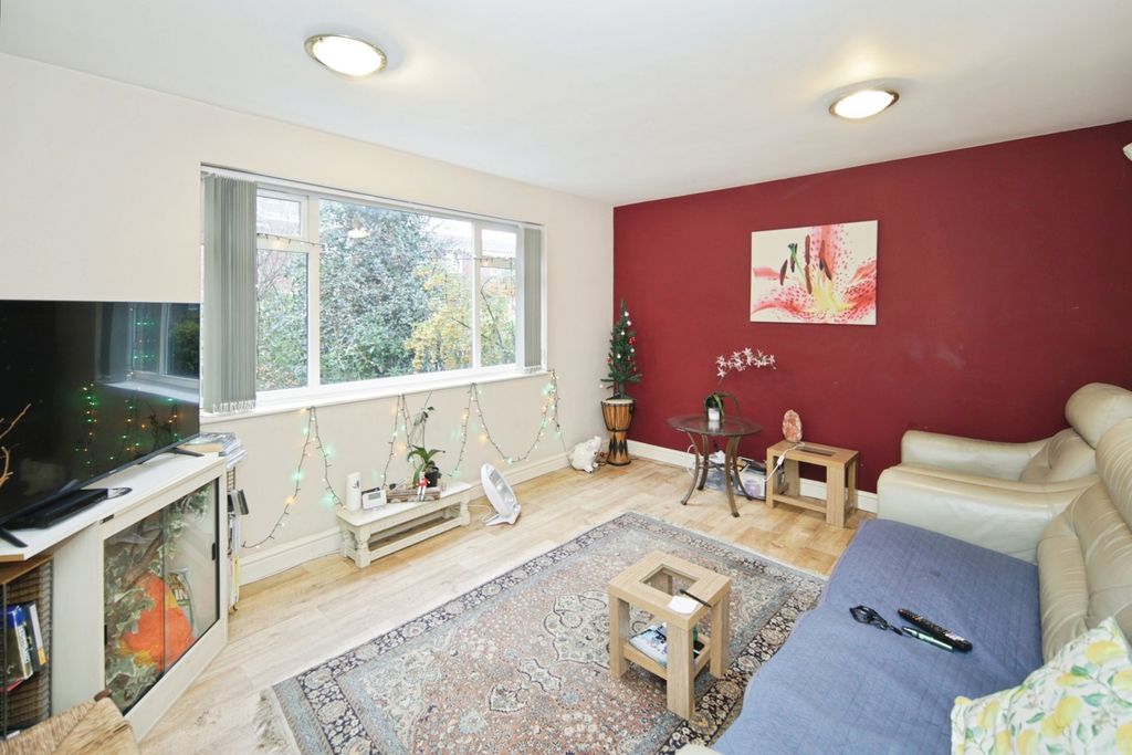 Property photo 2 of 13 Pbox-Img.Jpg