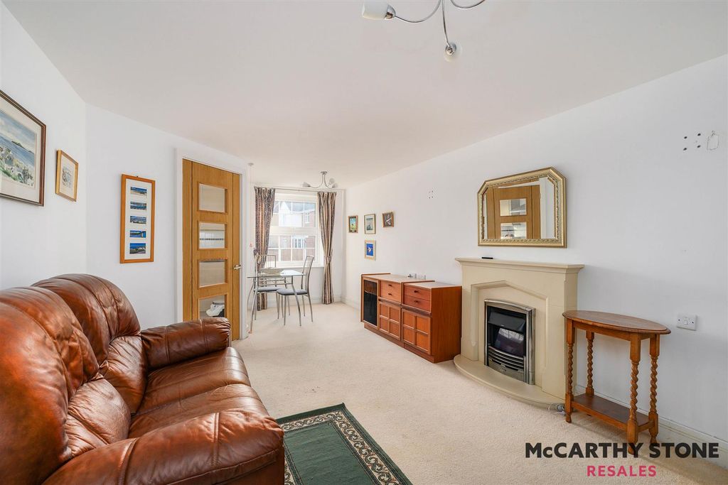 Property photo 1 of 19 004.Jpg