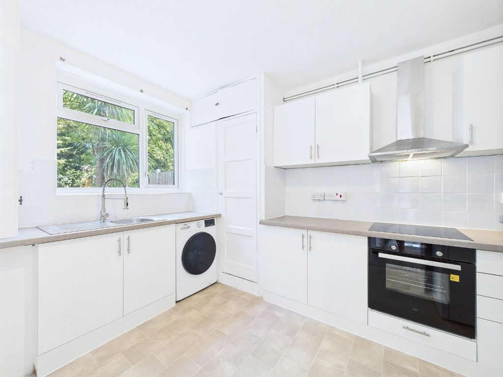 Property photo 2 of 12 1634244