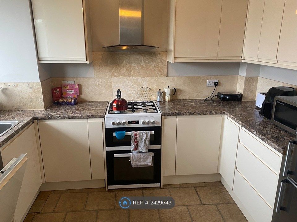 Property photo 2 of 4