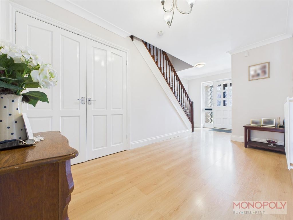 Property photo 2 of 30 Cam04439G0-Pr0076-Still002.Jpg