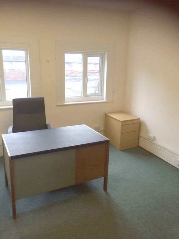 Property photo 2 of 3