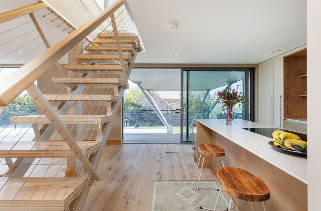 Property photo 2 of 44 Staircase