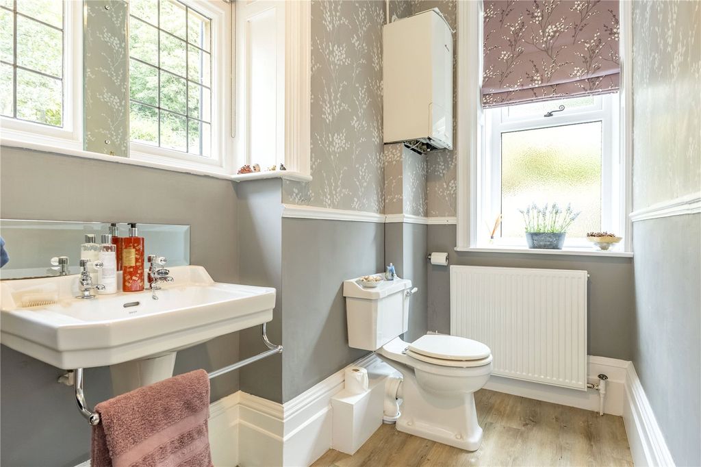 Additional image 14 of 4 bed semi-detached house for saleCorn Bank, Netherton, Huddersfield HD4