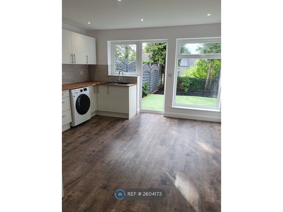 Property photo 1 of 25
