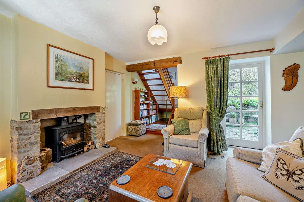 Property photo 3 of 17 Picture No. 15