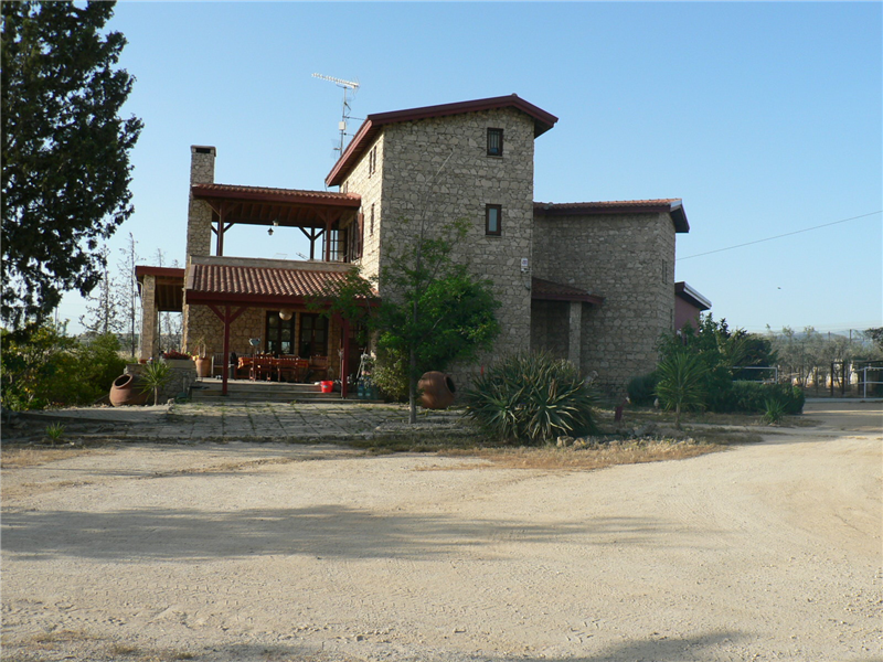 Property photo 3 of 3