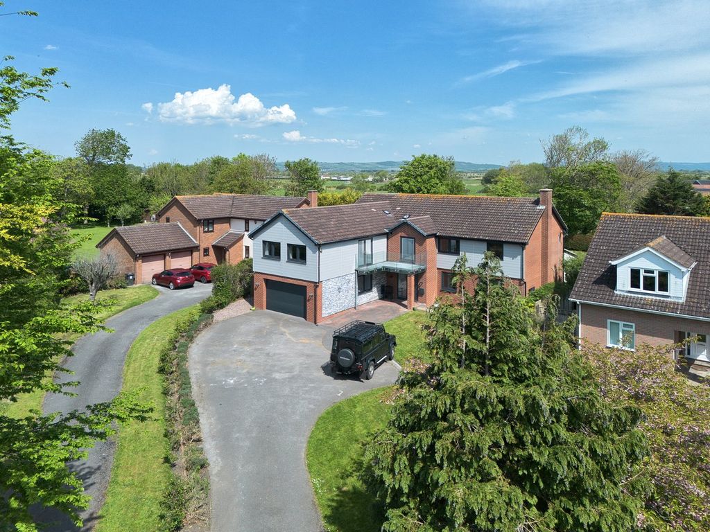 Property photo 1 of 38