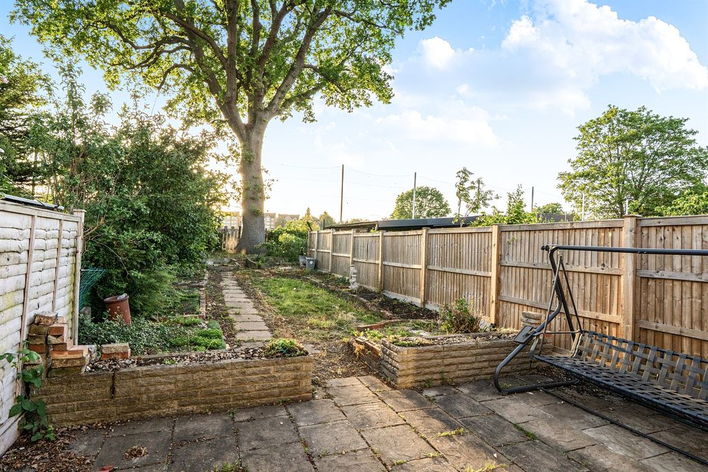 Property photo 2 of 12