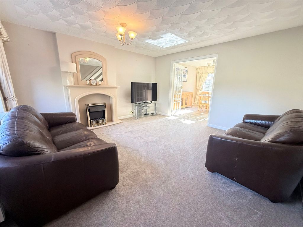 Property photo 2 of 13 Picture No. 37