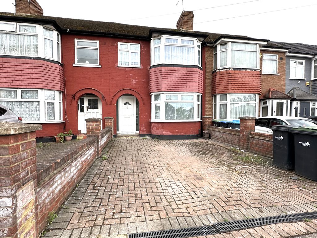 Property photo 1 of 11