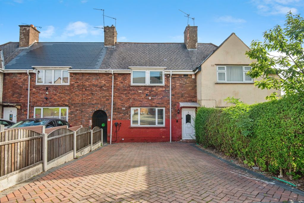 Property photo 1 of 12