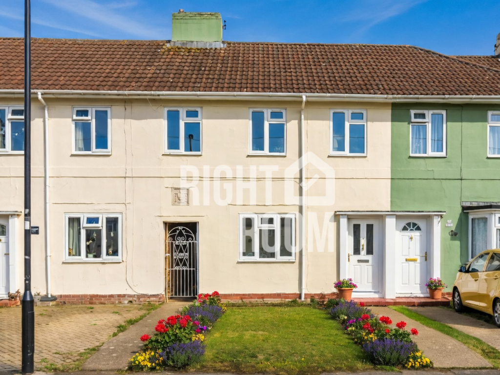 Property photo 3 of 12