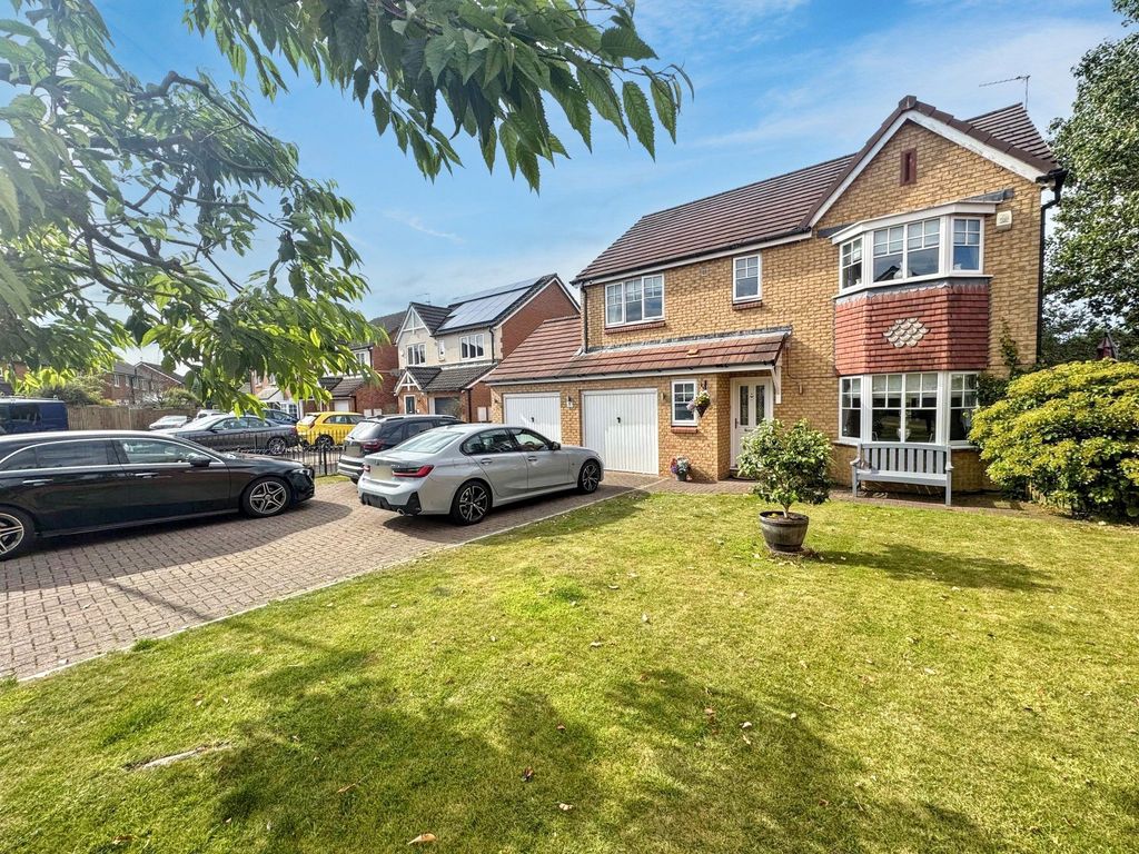Property photo 1 of 25