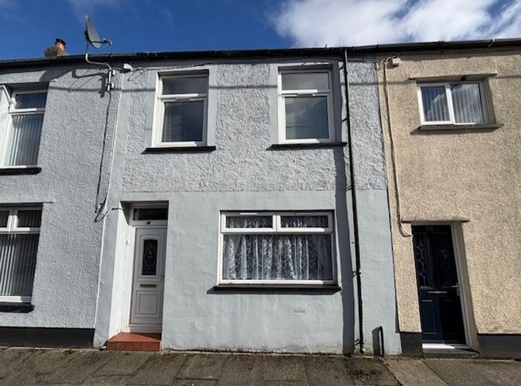 Property photo 1 of 21