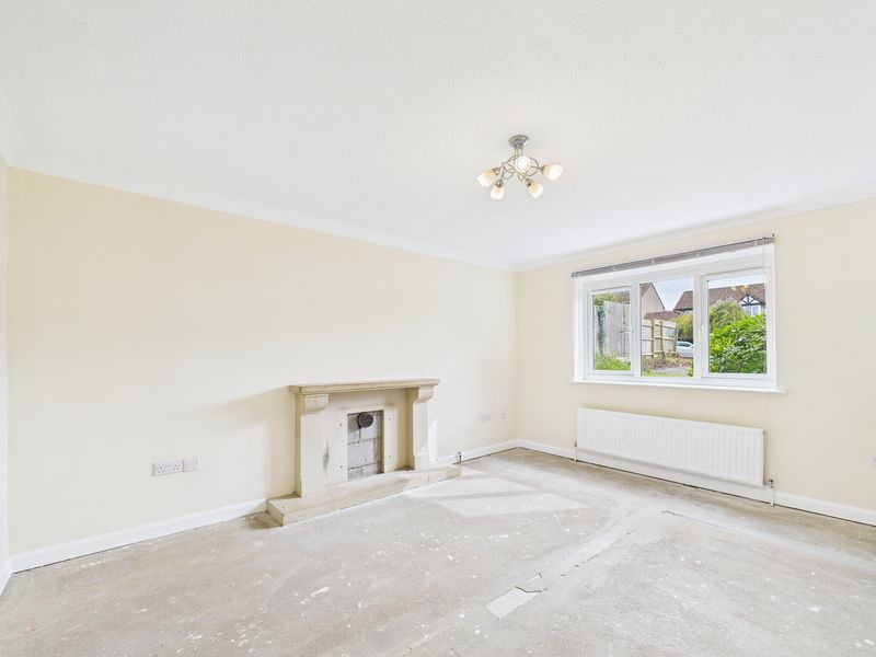 Property photo 2 of 25