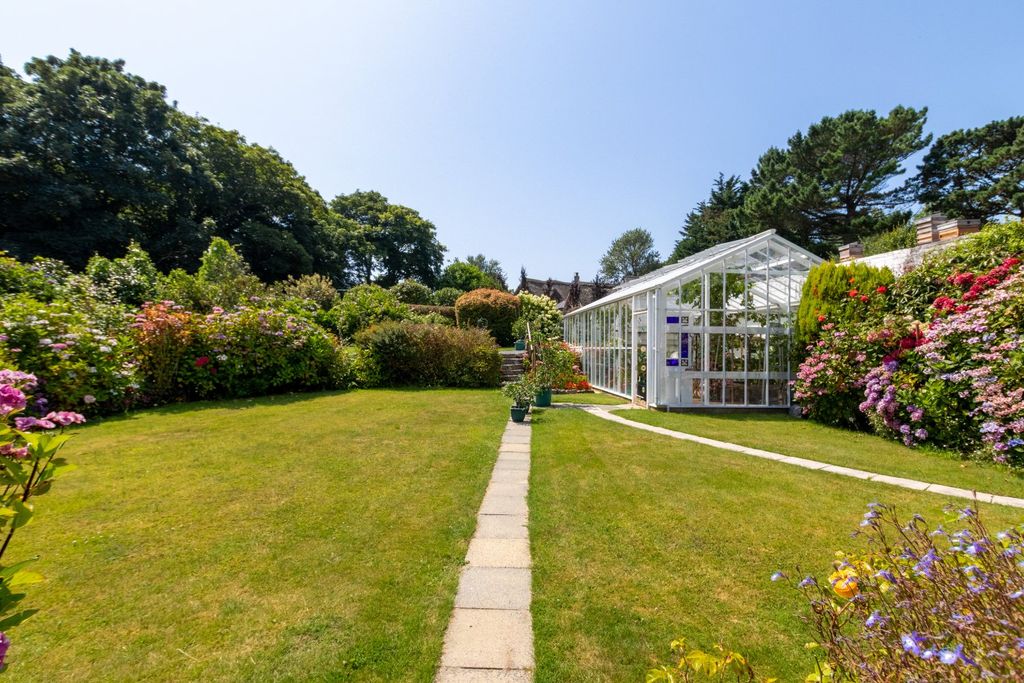 Property photo 3 of 70 Picture No. 82