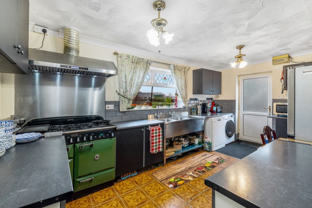 Property photo 3 of 23 161 Tattershall Road (Fishtoft)-17