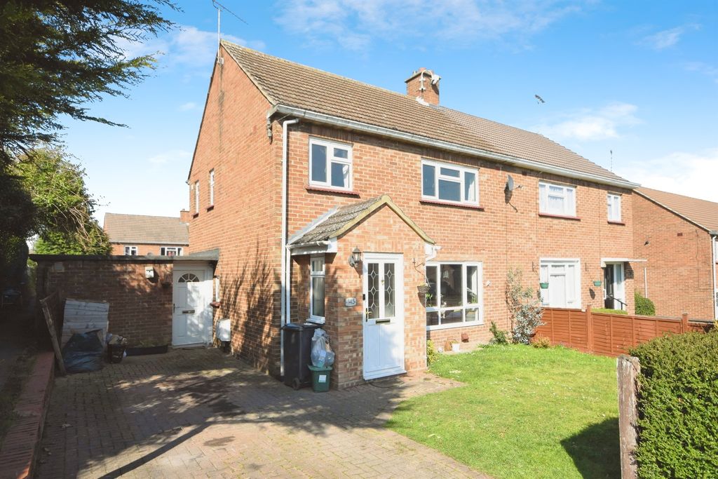 Property photo 1 of 16
