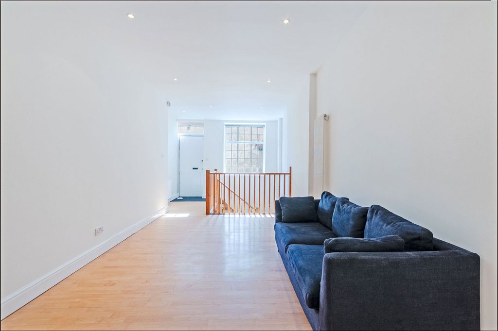 Property photo 1 of 25 Picture No. 51