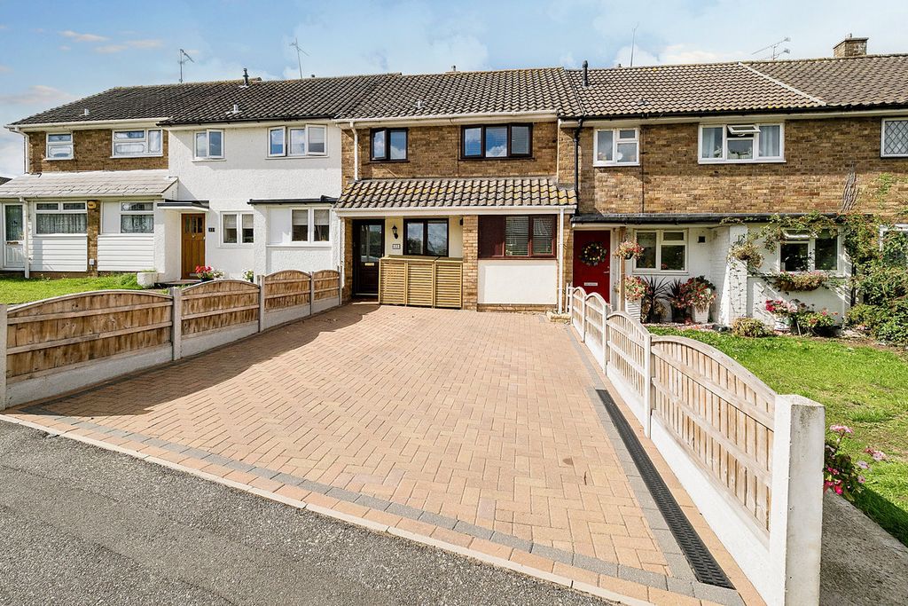 Property photo 1 of 18