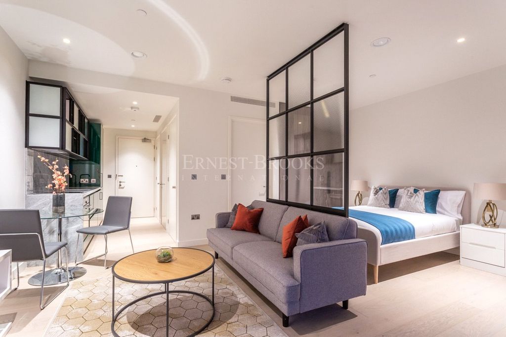 Property photo 3 of 10 Picture No. 06