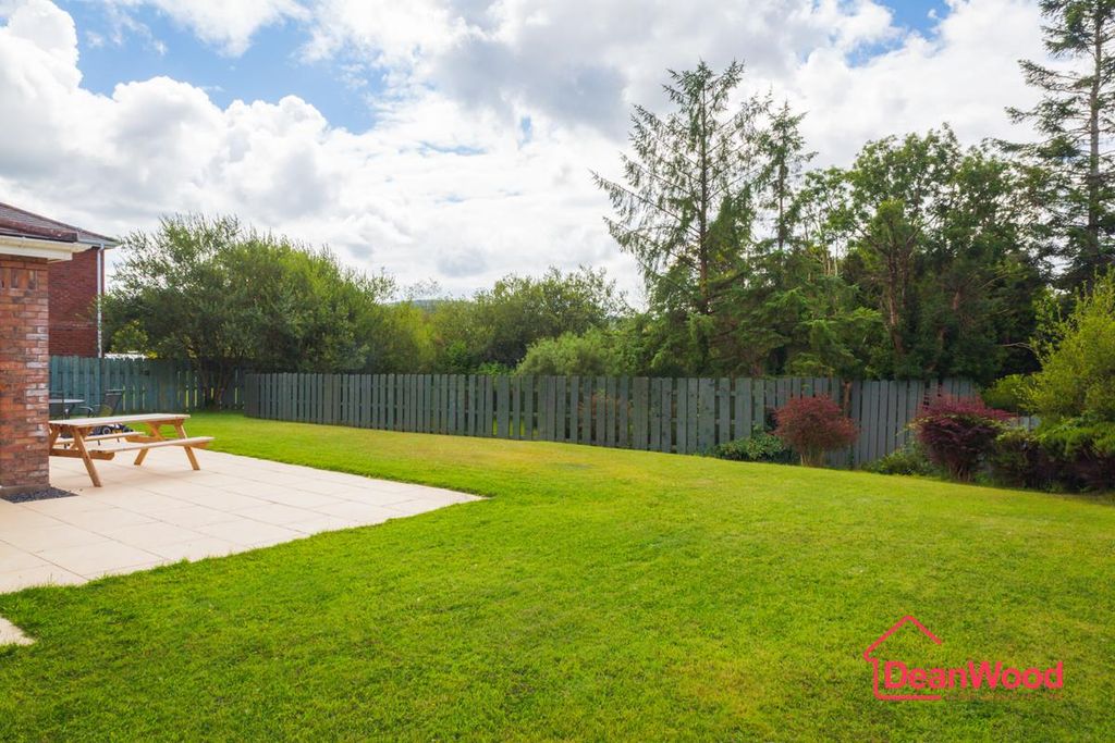 Property photo 3 of 28 3.Jpg