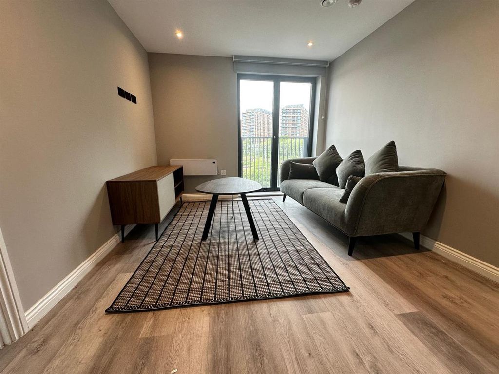 Property photo 3 of 13 Whatsapp Image 2024-04-29 At 15.24.10_99532990.Jpg